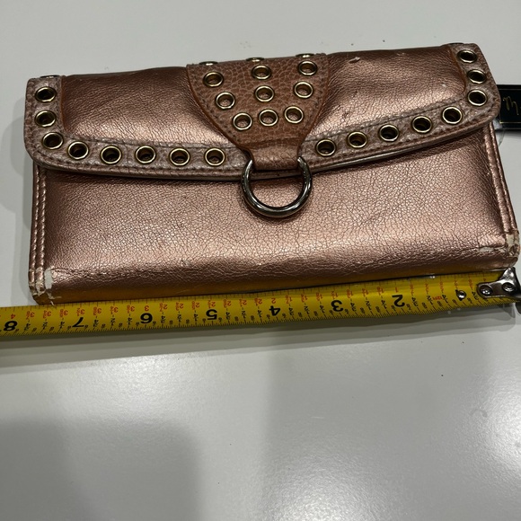 Mercer & Madison Blush Metallic Wallet Clutch with Gold Grommets - Picture 4 of 12